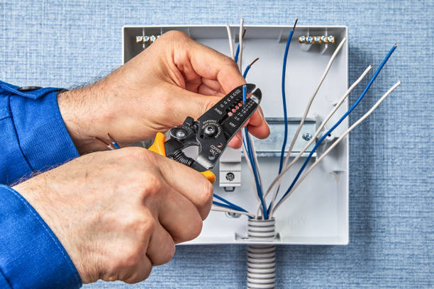 Best Emergency Electrical Repair Services  in Santa Rosa, TX